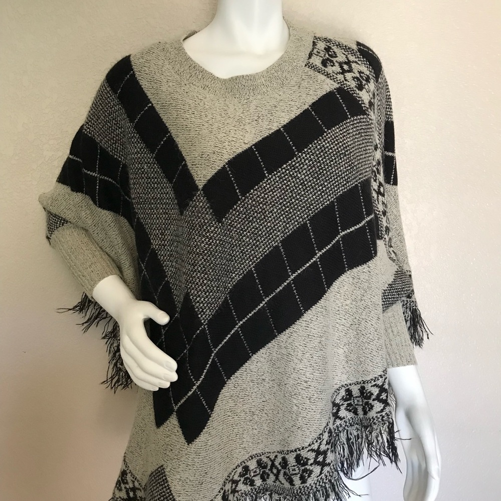 Black and Gray Patterned Poncho